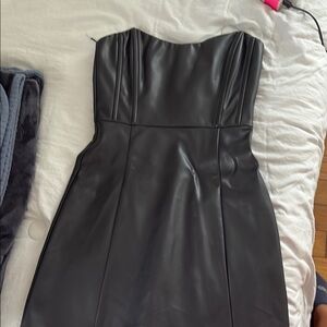 Astr Black Strapless Sheath Dress for Cocktail